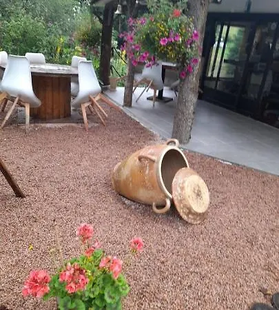 Bed & Breakfast Les Roches D'hotes Servant