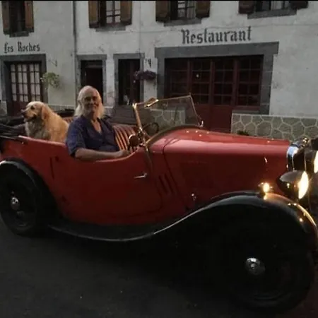 Les Roches D'hotes Alojamento de Acomodação e Pequeno-almoço Servant