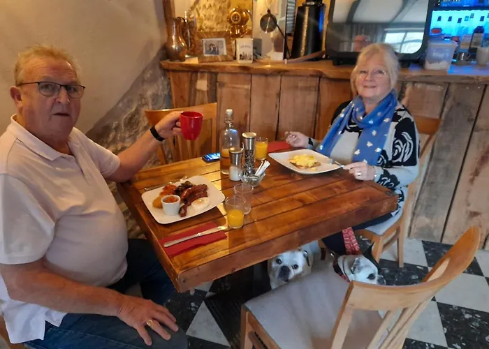 Les Roches D'hotes Servant